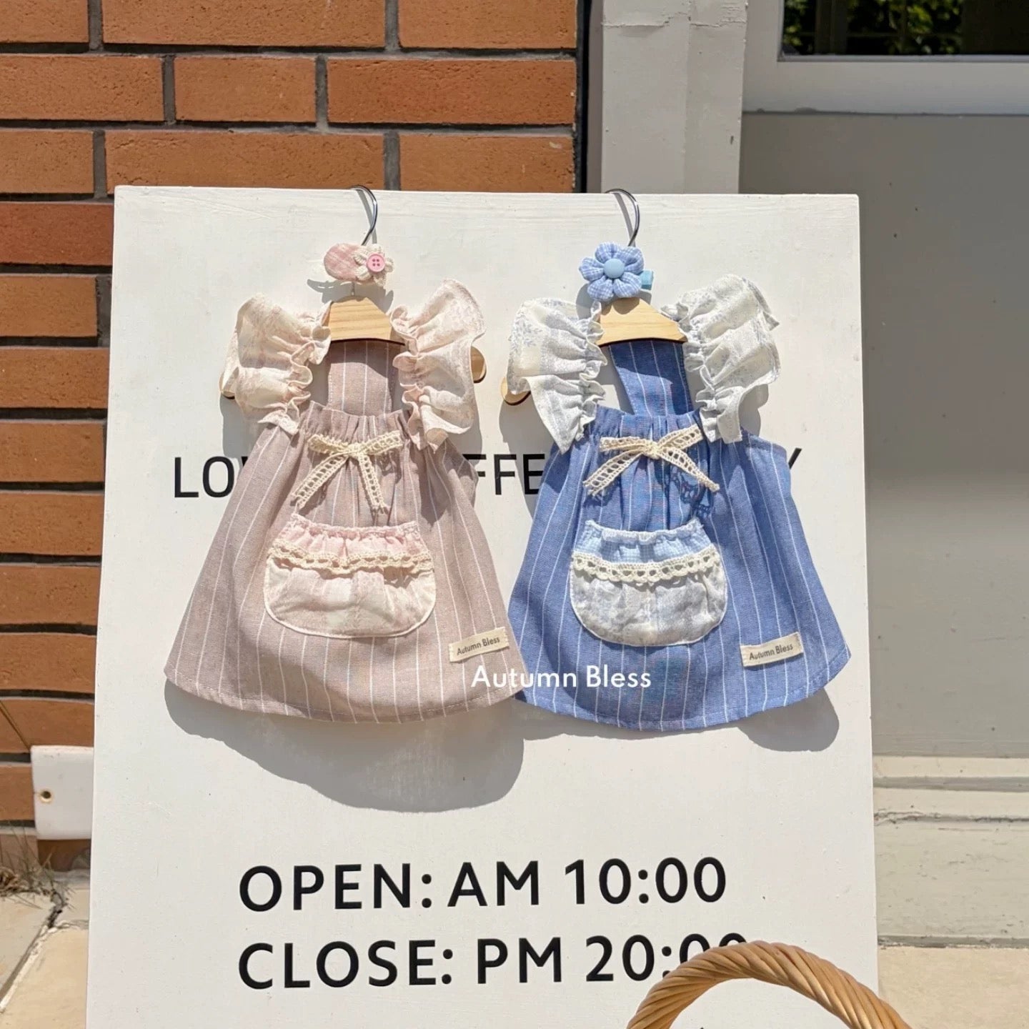♥︎︎ななたん様♥︎︎ ハンドメイド 犬服 フラワーストライプ レース