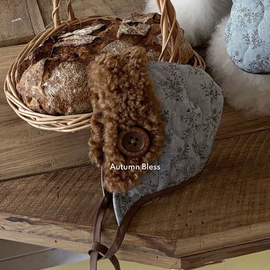 Autumn Bless フローラルキルト ボアボンネット | Floral Quilted Teddy Bonnet