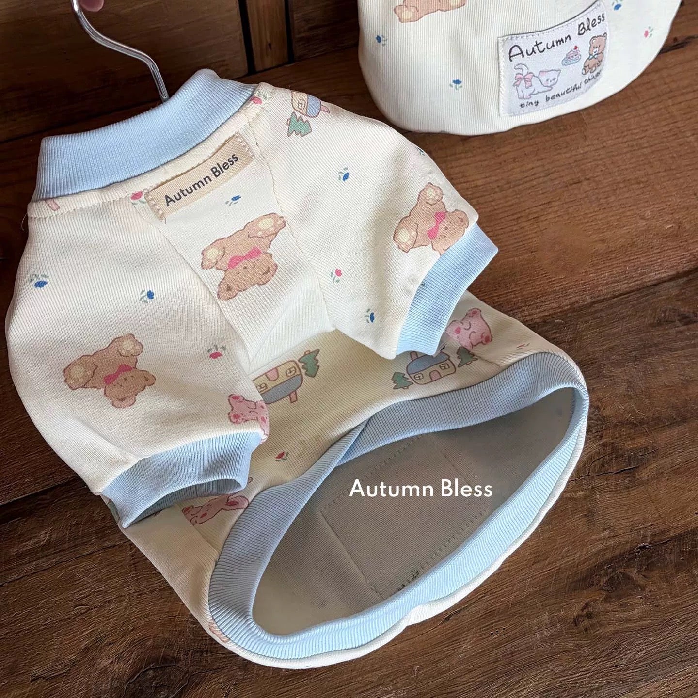 Autumn Bless くまさん柄 やさしいカットソー